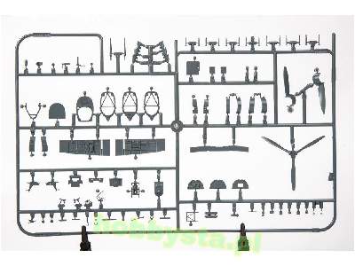 Spitfire Mk. IIb 1/48 - zdjęcie 11
