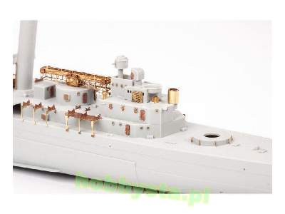 HMS York 1/350 - Trumpeter - zdjęcie 12