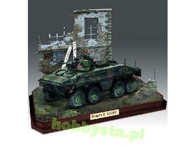 SpPz2 Luchs &amp; 3D Puzzle Diorama - zdjęcie 2