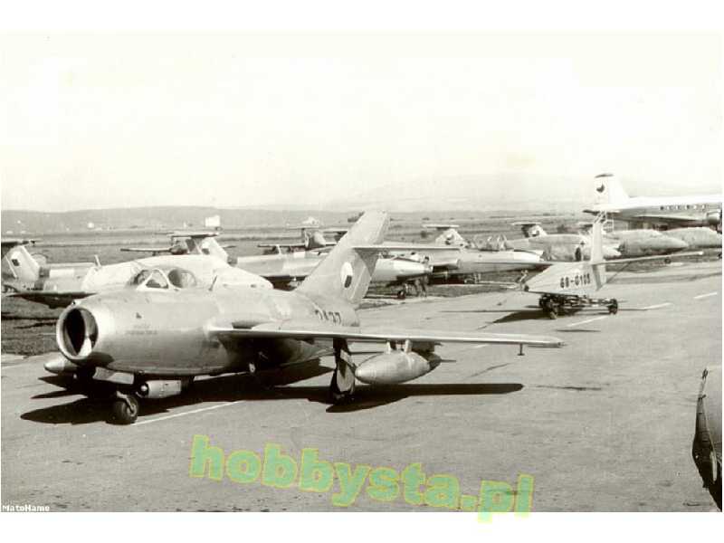 Mikoyan Mig-15t With Tow Target Kt-03 (Designed To Be Used With  - zdjęcie 1