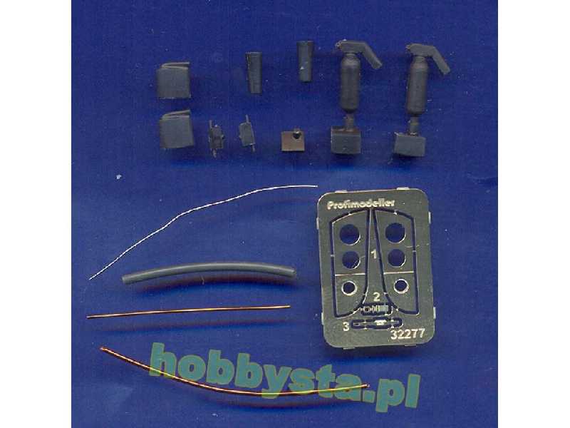Mil Mi-4 Back Door Details (Designed To Be Used With Trumpeter K - zdjęcie 1 Mil Mi-4 Back Door Details (Designed To Be Used With Trumpeter K - zdjęcie 1