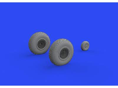 B-17 wheels cross tread 1/48 - Hk Models - zdjęcie 2