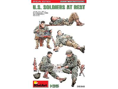 Amerykańscy żołnierze podczas odpoczynku - zdjęcie 1