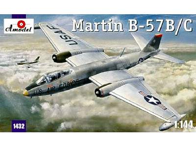 Martin B-57B/C - zdjęcie 1