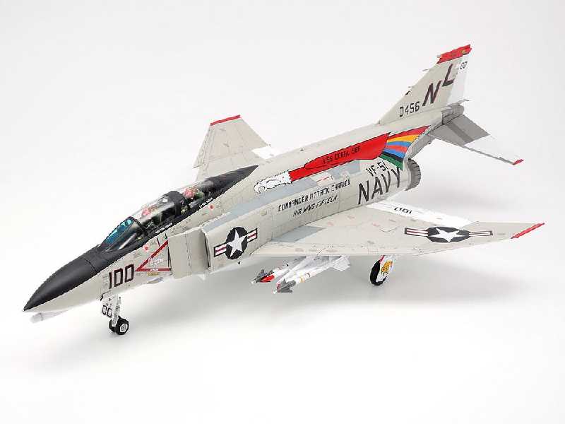 McDonnell Douglas F-4B Phantom II - zdjęcie 1 McDonnell Douglas F-4B Phantom II - zdjęcie 1