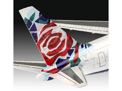 Boeing 767-300ER British Airways Chelsea Rose - zdjęcie 4
