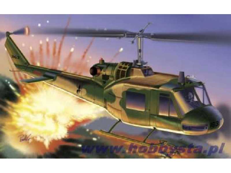 UH-1F Huey - zdjęcie 1 UH-1F Huey - zdjęcie 1
