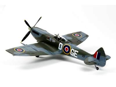Supermarine Spitfire Mk.XVIe - zdjęcie 1