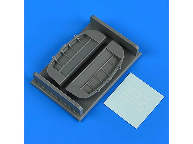 F-4 Phantom II FOD covers - zdjęcie 1 F-4 Phantom II FOD covers - zdjęcie 1