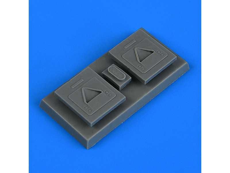 F/A-18 A/B/C/D Hornet access panels - zdjęcie 1 F/A-18 A/B/C/D Hornet access panels - zdjęcie 1