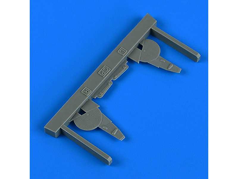 La-5 undercarriage covers - zdjęcie 1 La-5 undercarriage covers - zdjęcie 1