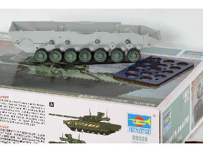 T-14 Armata - Trumpeter/Ark Models - zdjęcie 3