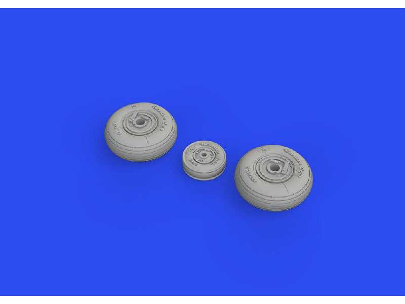 Z-126/226 Trener wheels 1/48 - Eduard - zdjęcie 1 Z-126/226 Trener wheels 1/48 - Eduard - zdjęcie 1