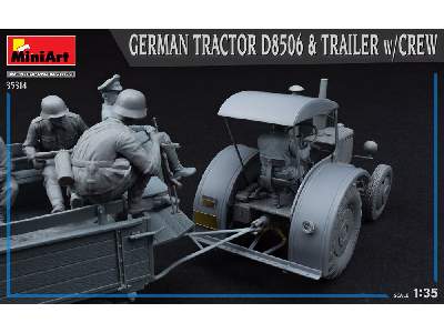 Niemiecki traktor rolniczy D8506 z kierowcą i żołnierzami - zdjęcie 2