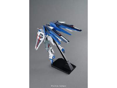 Freedom Gundam Ver.2.0 Bl (Gundam 61611) - zdjęcie 6