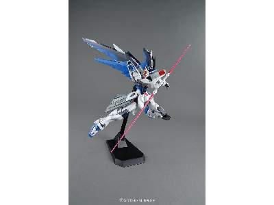 Freedom Gundam Ver.2.0 Bl (Gundam 61611) - zdjęcie 9