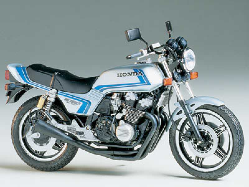 Honda CB750F Custom Tuned - zdjęcie 1 Honda CB750F Custom Tuned - zdjęcie 1