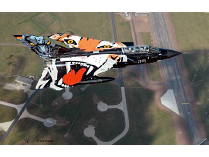 Tornado "Black Panther" - zdjęcie 1 Tornado "Black Panther" - zdjęcie 1