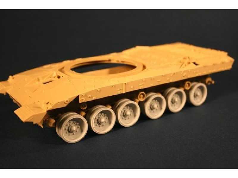 Road Wheels For Mbt Challenger 2 - zdjęcie 1