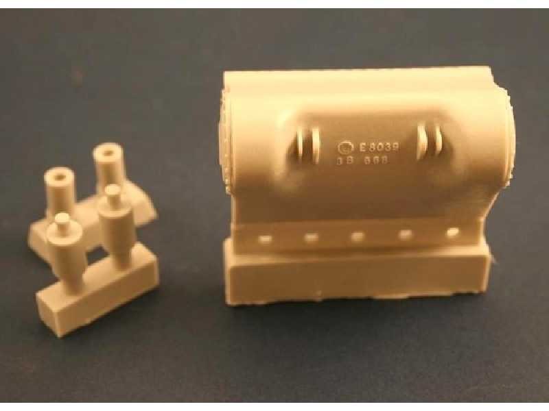 Differential Cover For Sherman Tank (Final Model) Dragon & Tasca - zdjęcie 1 Differential Cover For Sherman Tank (Final Model) Dragon & Tasca - zdjęcie 1