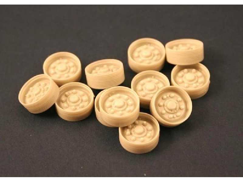 Burn Out Wheels For M4 Sherman (HvSS Suspension) - zdjęcie 1 Burn Out Wheels For M4 Sherman (HvSS Suspension) - zdjęcie 1