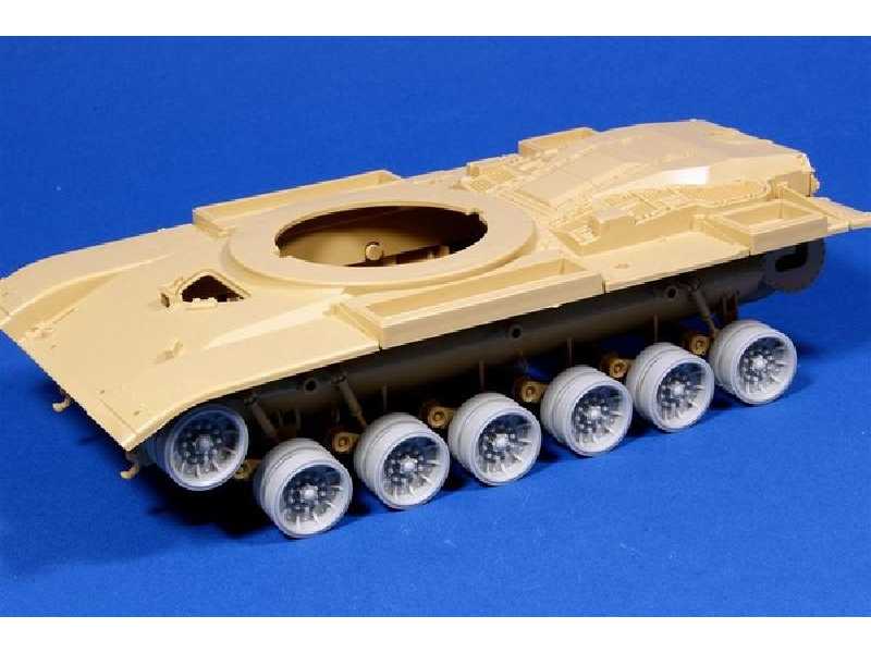 Road Wheels For Mbt M60 (Cast Aluminium Pattern) - zdjęcie 1 Road Wheels For Mbt M60 (Cast Aluminium Pattern) - zdjęcie 1