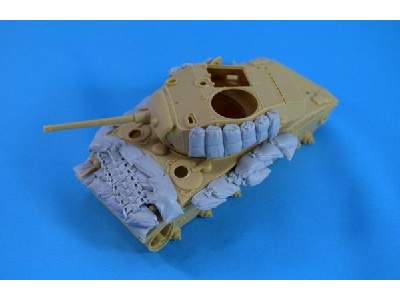 Sand Armor For M24 Chaffee - zdjęcie 1
