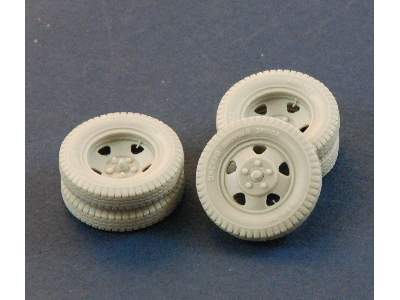 Road Wheels For Gaz-aaa (Omskij Zavod) - zdjęcie 2