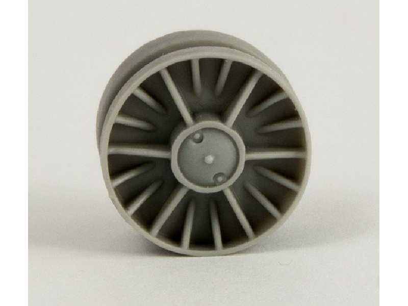 Road Wheels Kv-i/Ii (Final Cast Pattern) - zdjęcie 1 Road Wheels Kv-i/Ii (Final Cast Pattern) - zdjęcie 1