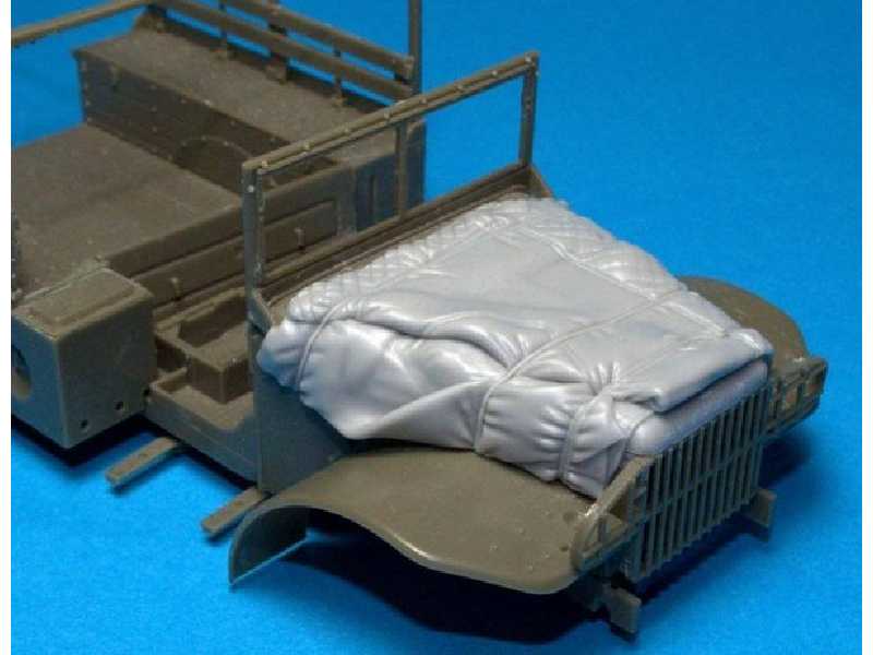 Dodge 3/4 Engine Deck With Winter Canvas - zdjęcie 1 Dodge 3/4 Engine Deck With Winter Canvas - zdjęcie 1