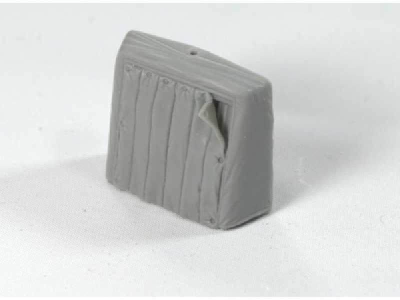 Sd.Kfz 7 Engine Deck With Canvas Cover (Trumpeter Kits) - zdjęcie 1 Sd.Kfz 7 Engine Deck With Canvas Cover (Trumpeter Kits) - zdjęcie 1