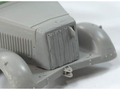 Sd.Kfz 7 Engine Deck With Canvas Cover (Trumpeter Kits) - zdjęcie 4