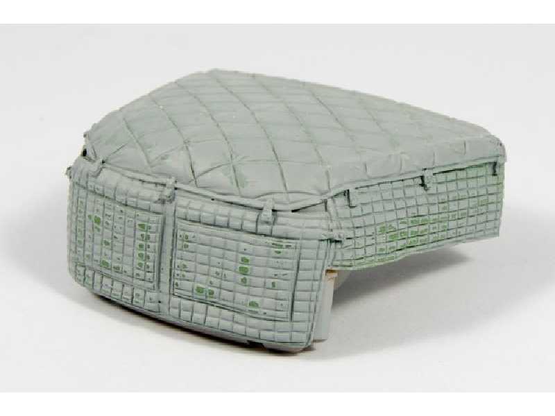 Zil-131 Engine Deck With Canvas Cover - zdjęcie 1 Zil-131 Engine Deck With Canvas Cover - zdjęcie 1