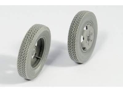 Mercedes 1500 Late 6 Holes Road Wheels (Commercial Pattern) - zdjęcie 2