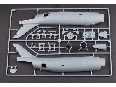 Myśliwiec McDonnell F3H-2M Demon - zdjęcie 10