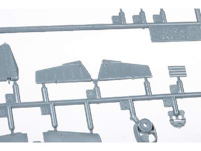 TRENÉR DUAL COMBO 1/48 - zdjęcie 28