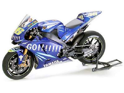 Yamaha YZR-M1 '04 Factory - No.46/No.17 - zdjęcie 1