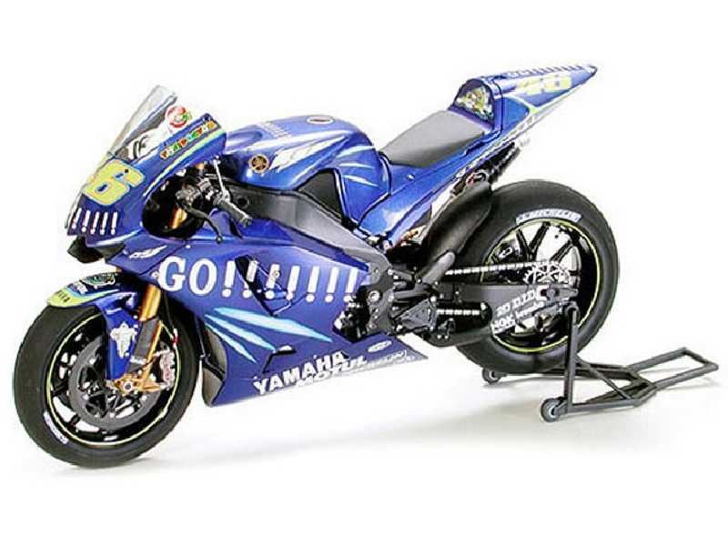 Yamaha YZR-M1 '04 Factory - No.46/No.17 - zdjęcie 1 Yamaha YZR-M1 '04 Factory - No.46/No.17 - zdjęcie 1