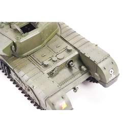 Churchill Mk.VII brytyjski ciężki czołg piechoty - zdjęcie 2