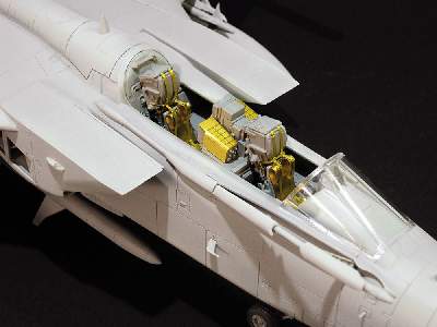 Tornado ECR samolot rozpoznawczy - zdjęcie 9