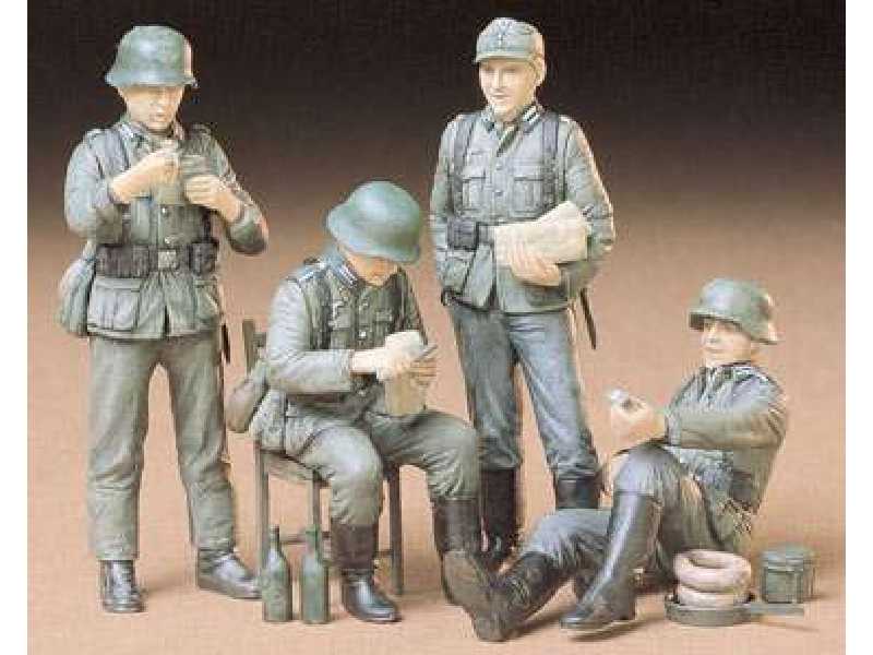 German Soldiers at Rest - zdjęcie 1 German Soldiers at Rest - zdjęcie 1