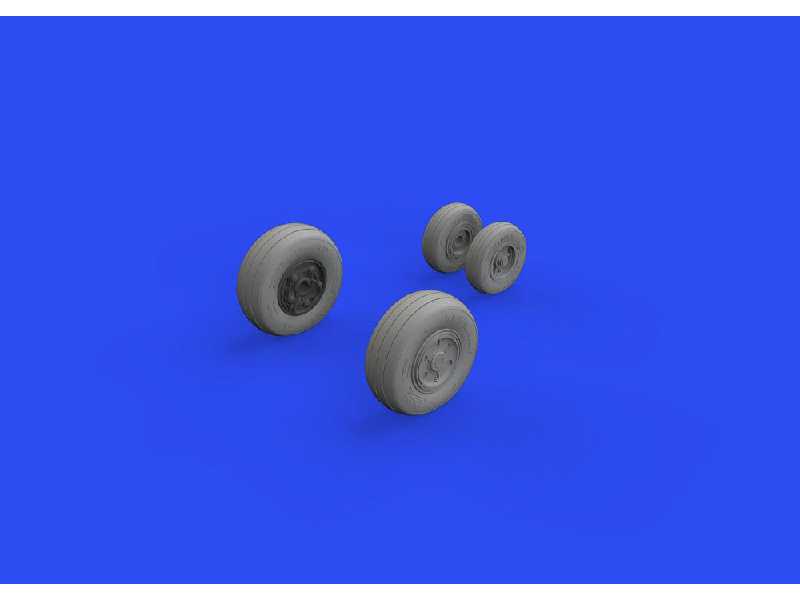 F/ A-18E wheels 1/48 - zdjęcie 1 F/ A-18E wheels 1/48 - zdjęcie 1
