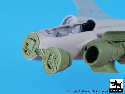 Blackburn Buccaneer Engine + Radar For Airfix - zdjęcie 5