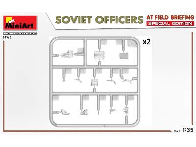 Sowieccy oficerowie na odprawie polowej - zdjęcie 5