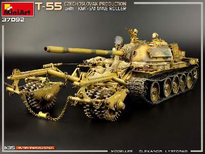 T-55 z trałem przeciwminowym Kmt-5m - produkcja czechosłowacka - zdjęcie 63