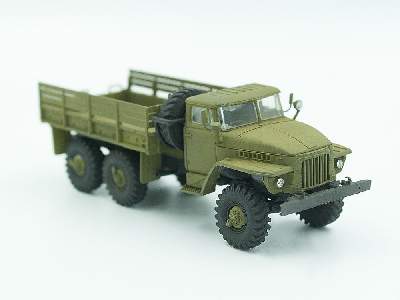 URAL-375 Army Truck - zdjęcie 2