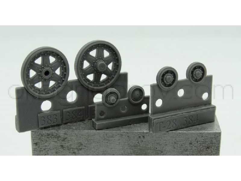 Wheels For T-28, Late - zdjęcie 1 Wheels For T-28, Late - zdjęcie 1