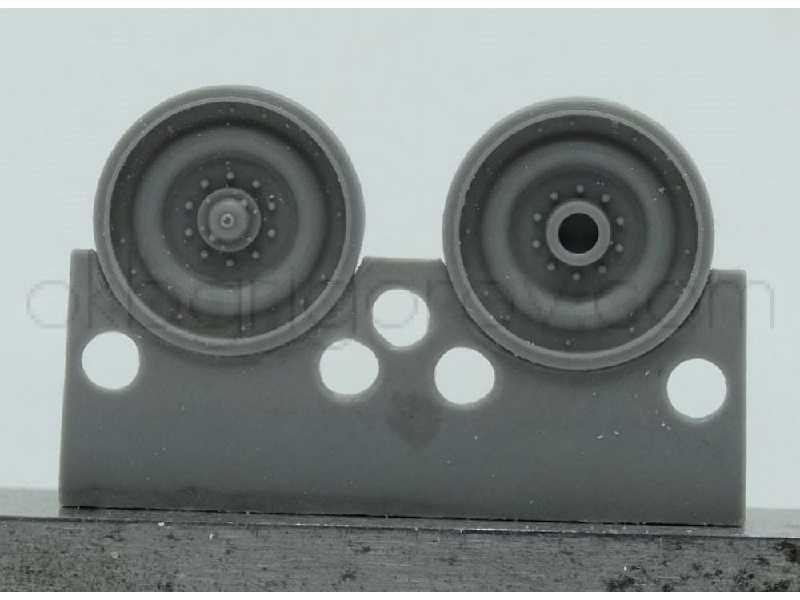 Wheels For Japanese Tank Type 74 - zdjęcie 1