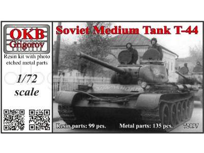 Soviet Medium Tank T-44 - zdjęcie 1