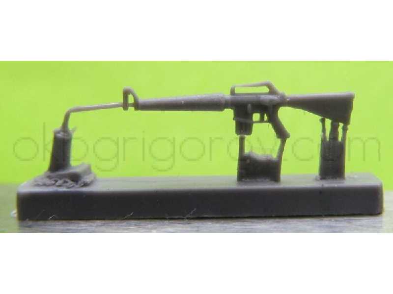 M16a1 Assault Rifle - zdjęcie 1 M16a1 Assault Rifle - zdjęcie 1